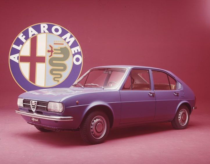 Alfa Romeo Alfasud: Rompendo Tradições