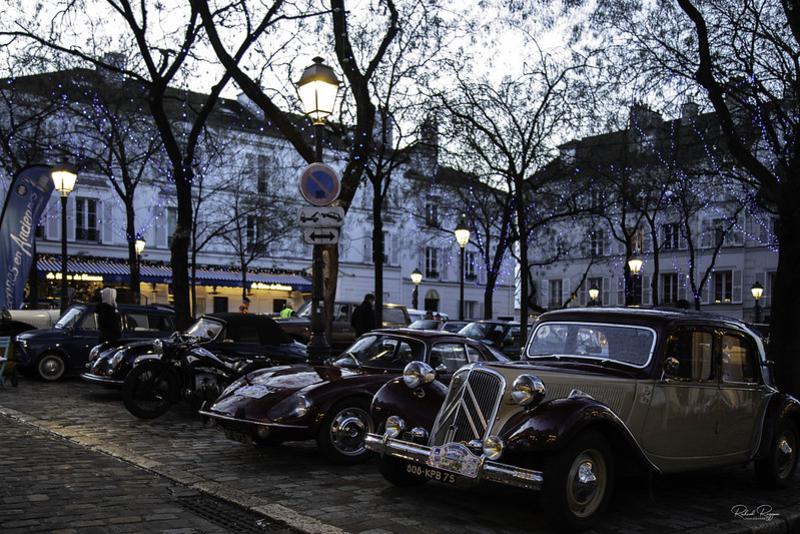 Viva a República (de Montmartre) e viva a 23ª Travessia de Paris! (Veículos Históricos)