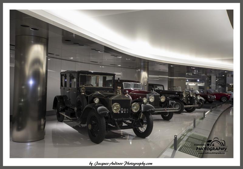 Visitando a coleção de carros de Sua Excelência o Príncipe de Mônaco