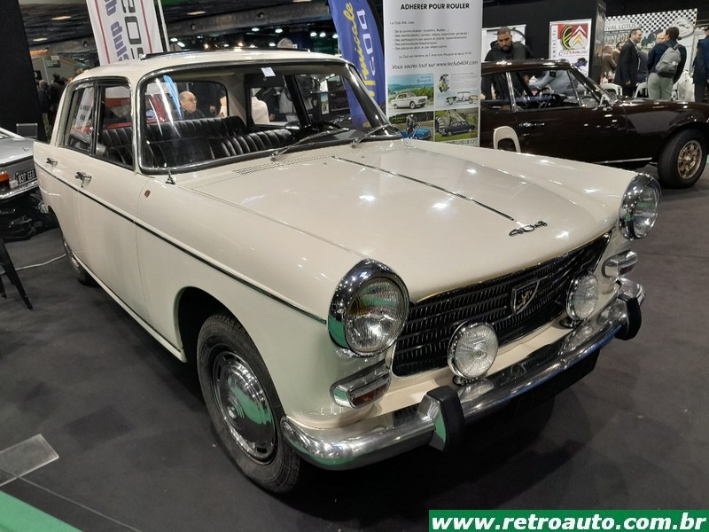 Peugeot 404: Robustez Felina
