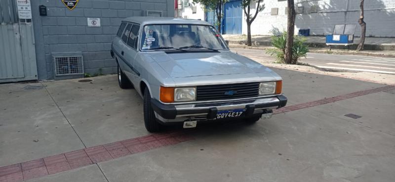 Automóvel Antigo do Leitor: O Chevrolet Caravan do antigomobilista Cláudio Lopes.
