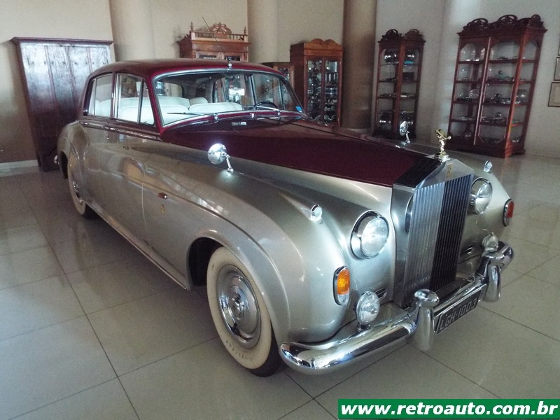 Rolls-Royce Silver Cloud – Nuvem de Prata sobre rodas: Lançado em 1955. Há 70 anos
