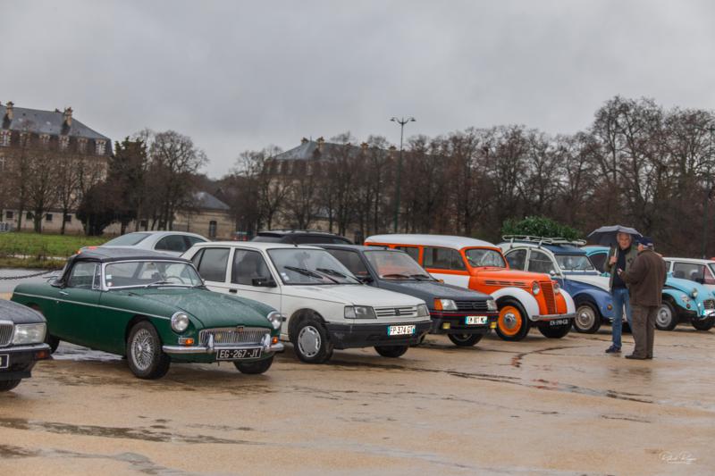 Club Vincennes en Anciennes, VEA – Veículos Europeus Antigos, Mensal Dezembro, 2025. Paris, França