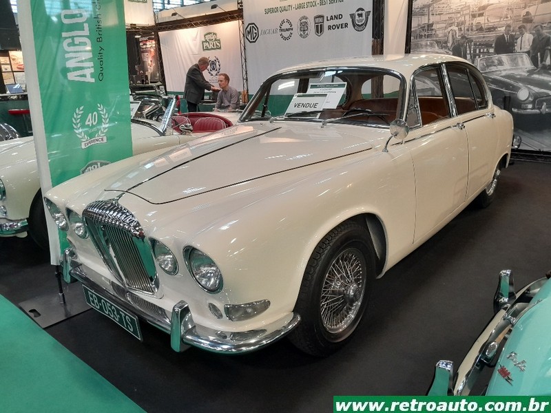 Jaguar 420: A Elegância do Felino fez 60 anos em 2026
