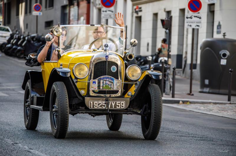 Club Vincennes en Anciennes, VEA – Veículos Europeus Antigos, Travessia de verão em Paris, julho 2026, Igreja Joana D’Arc